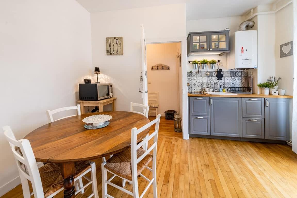 L'Aparte, Bel Appartement Lumineux Avec 1 Chambre Рен Екстериор снимка