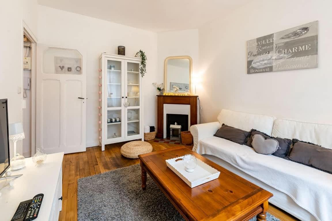 L'Aparte, Bel Appartement Lumineux Avec 1 Chambre Рен Екстериор снимка