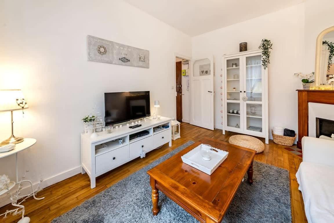L'Aparte, Bel Appartement Lumineux Avec 1 Chambre Рен Екстериор снимка